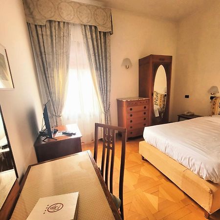Alla Rocca Hotel Conference & Restaurant Bazzano Εξωτερικό φωτογραφία