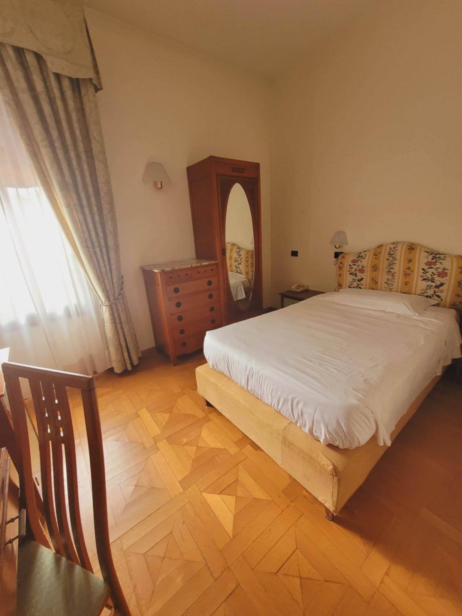 Alla Rocca Hotel Conference & Restaurant Bazzano Εξωτερικό φωτογραφία