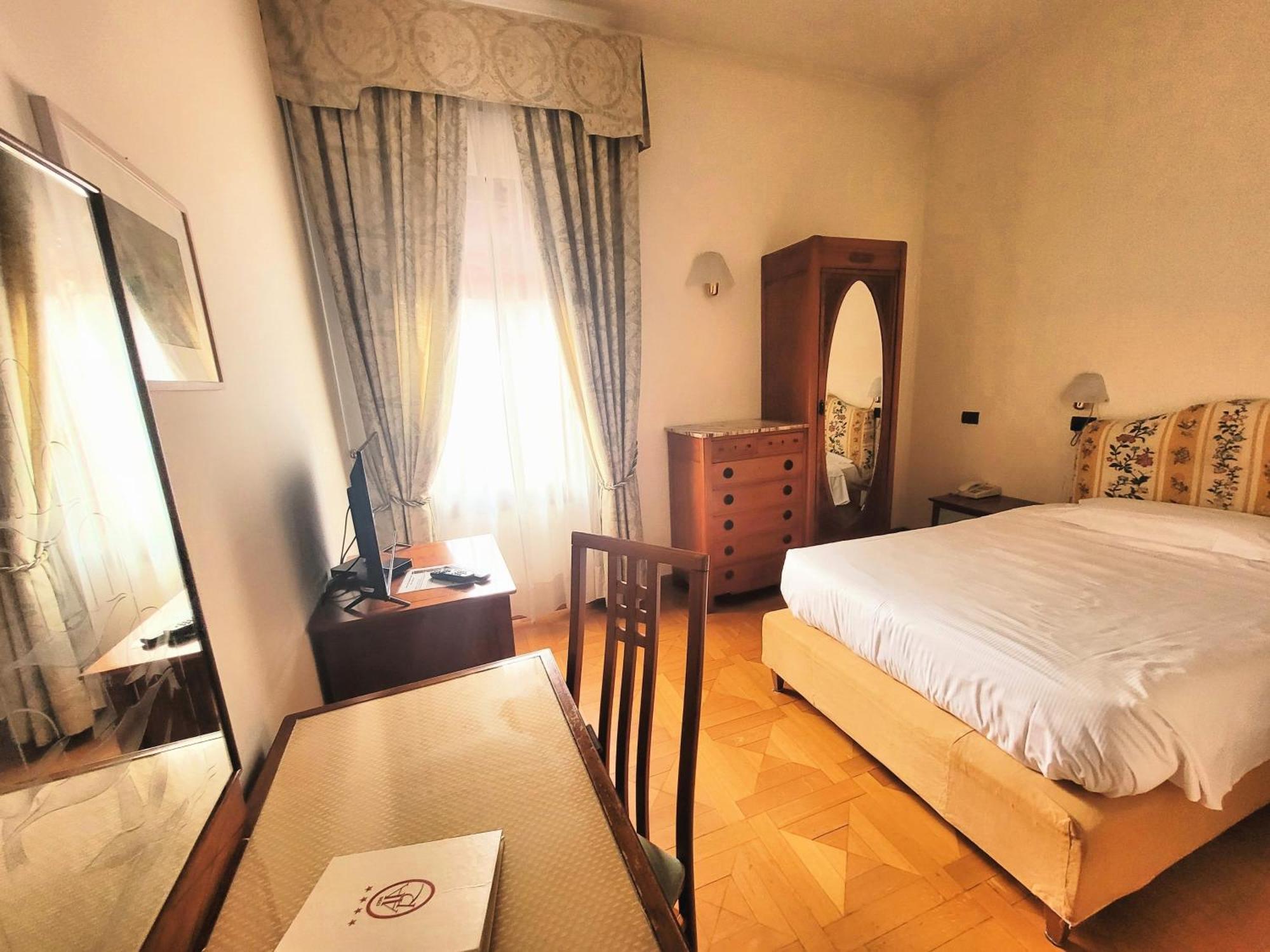 Alla Rocca Hotel Conference & Restaurant Bazzano Εξωτερικό φωτογραφία