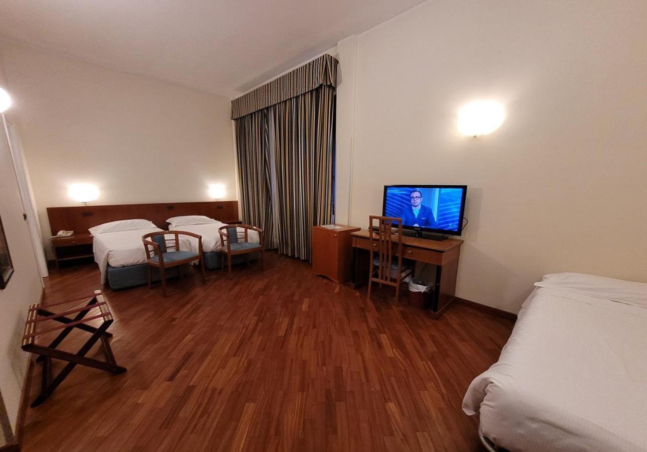 Alla Rocca Hotel Conference & Restaurant Bazzano Εξωτερικό φωτογραφία